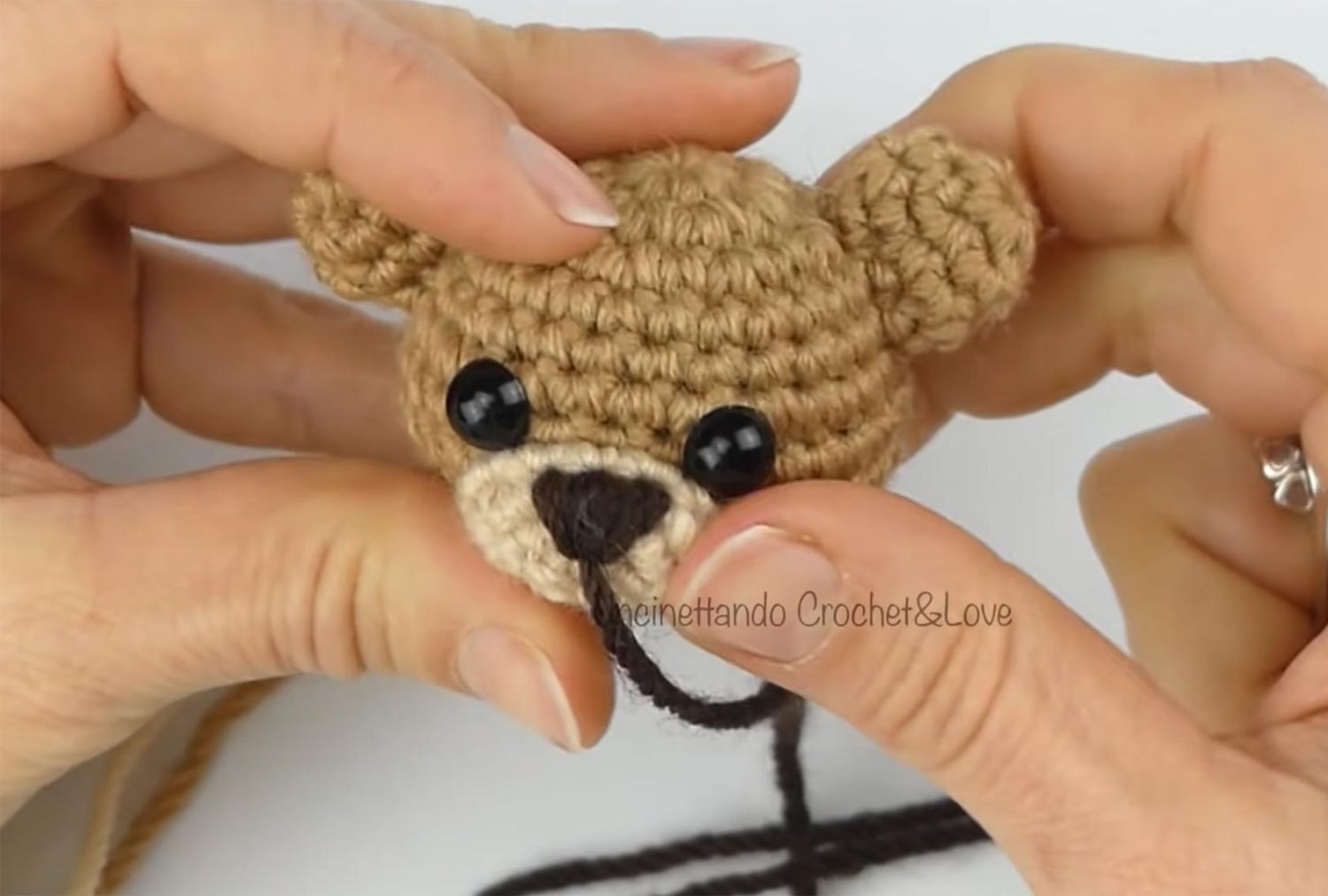 Come Fare un Orsetto Amigurumi Portachiavi